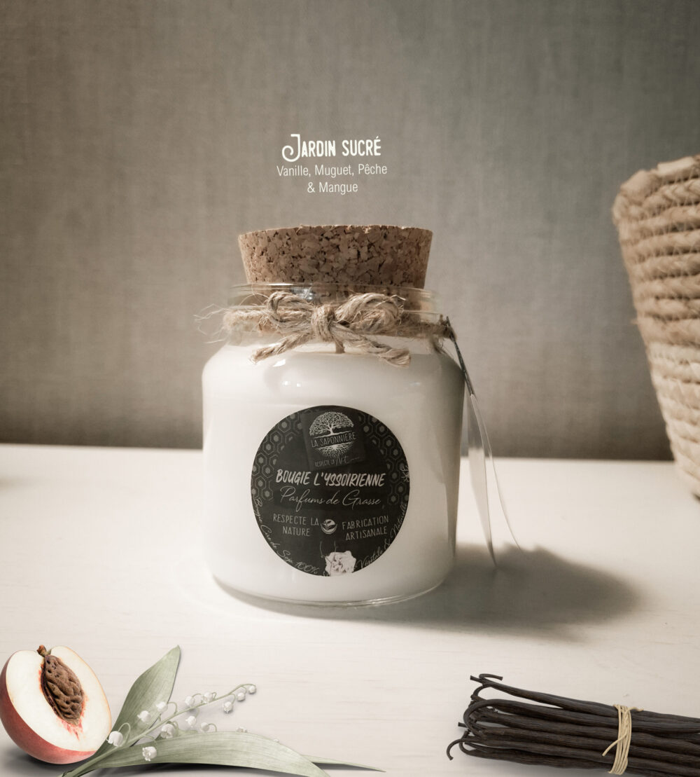 Bougie artisanale Jardin sucré – Muguet, vanille & fruits gourmands